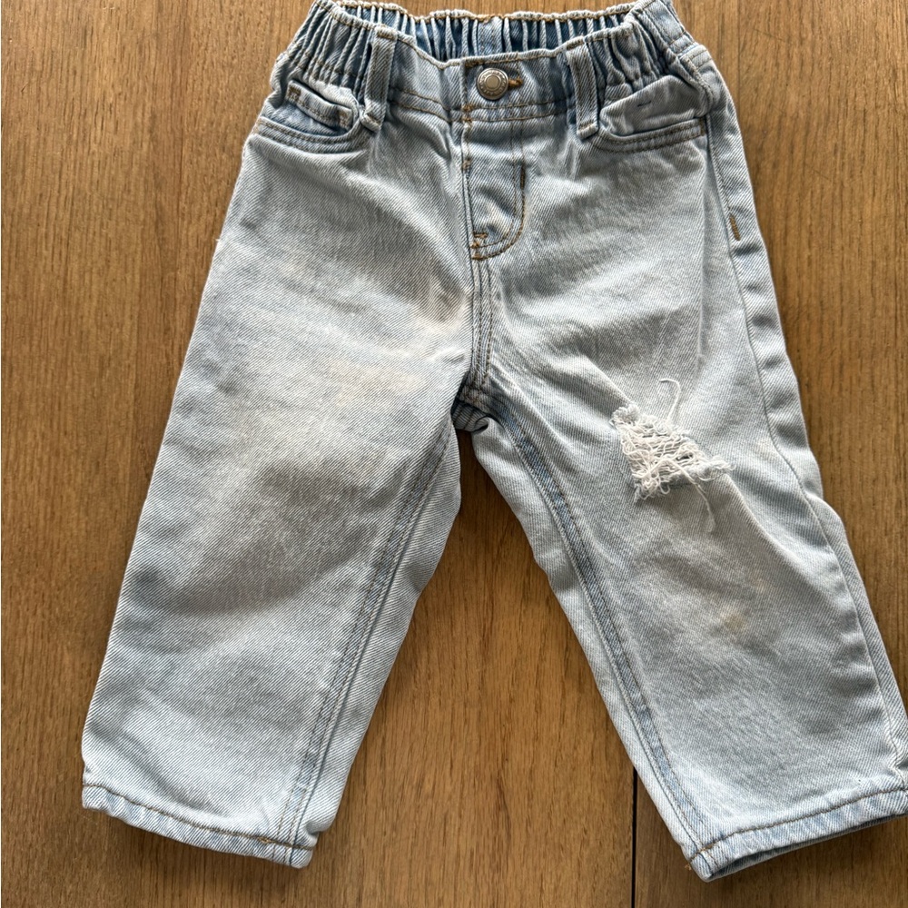 🟥 SOLD 12-18 month Light Blue Jeans